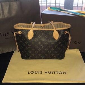 Louis Vuitton Neverfull PM bag